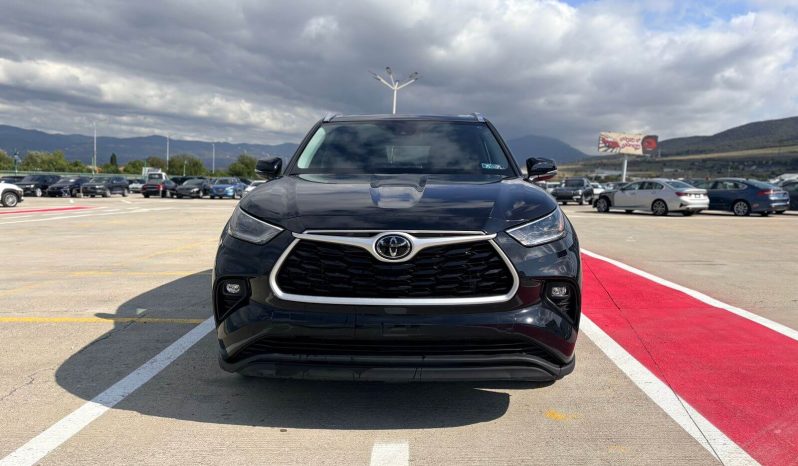 
								TOYOTA HIGHLANDER XLE full									