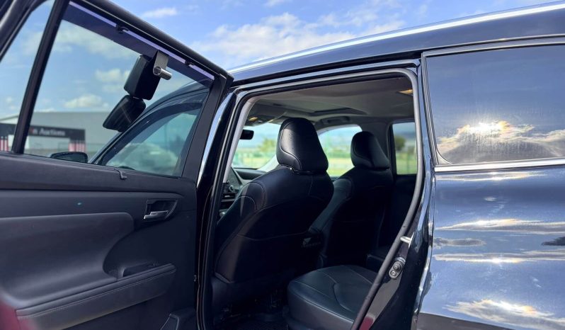 
								TOYOTA HIGHLANDER XLE full									
