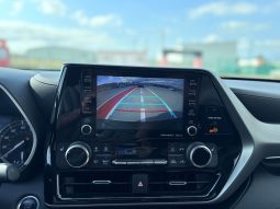 
										TOYOTA HIGHLANDER XLE full									