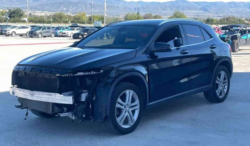 
								MERCEDES-BENZ GLA full									
