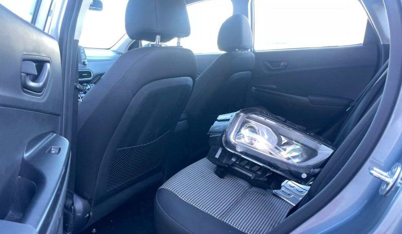 
								HYUNDAI KONA full									