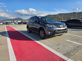 TOYOTA RAV4 2015