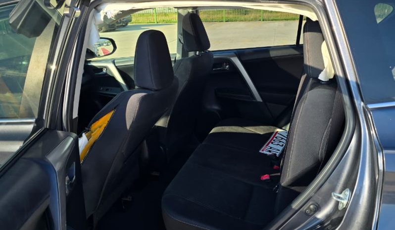 TOYOTA RAV4 2015 full