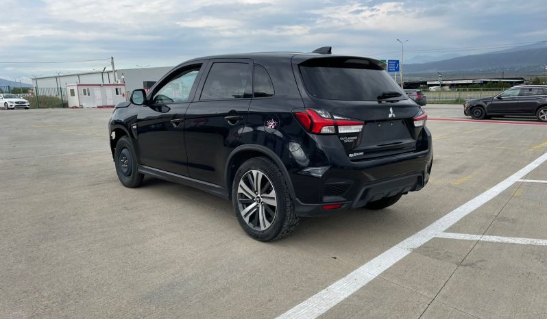 
								MITSUBISHI OUTLANDER SPORT full									