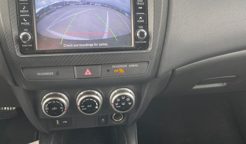 
								MITSUBISHI OUTLANDER SPORT full									