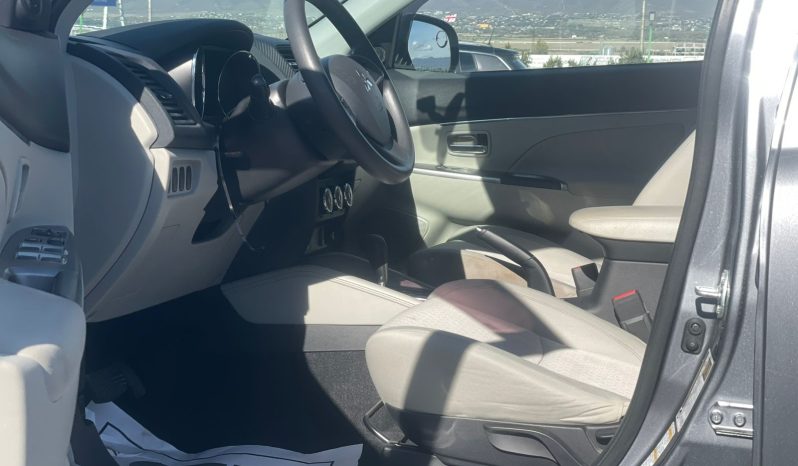 MITSUBISHI OUTLANDER SPORT full