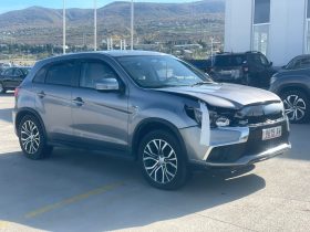 MITSUBISHI OUTLANDER SPORT