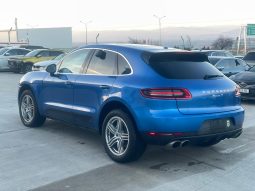 
										Porsche Macan full									