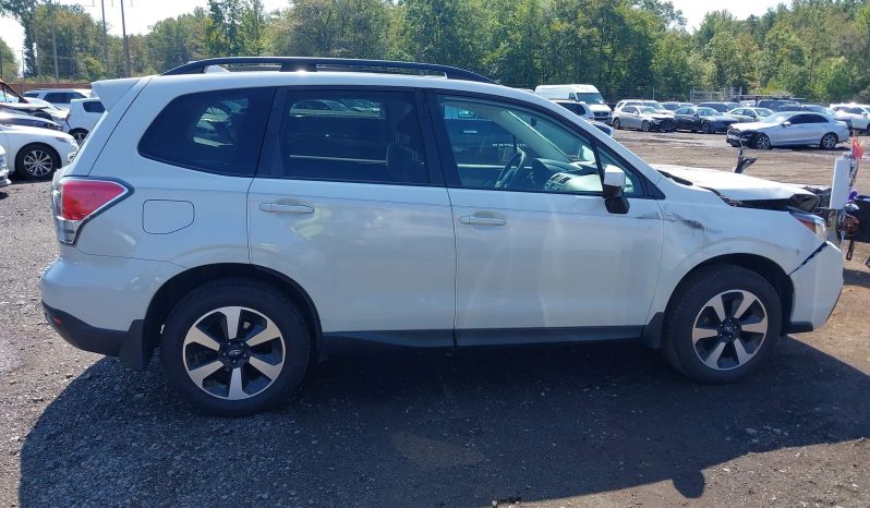 
								2018 Subaru Forester full									