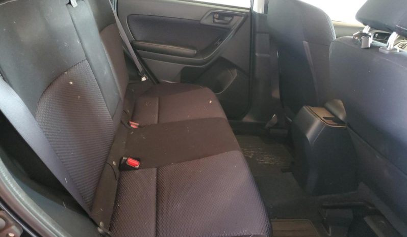 
								Subaru Forester full									