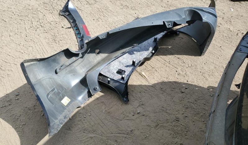 
								Subaru Forester full									