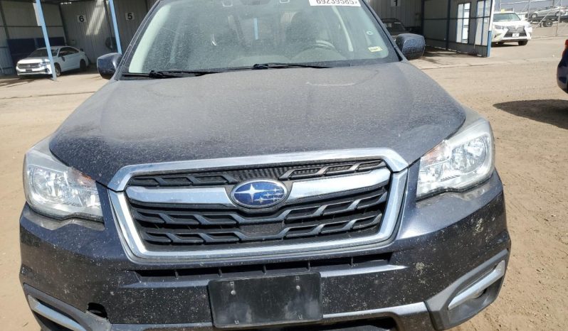 
								Subaru Forester full									