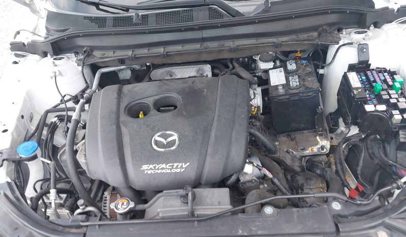 
								Mazda CX-5 full									