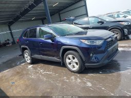 
										Toyota RAV4 full									
