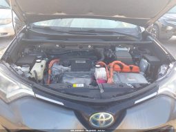 
										Toyota RAV4 full									