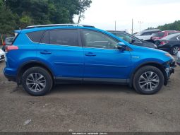 
										Toyota RAV4 full									