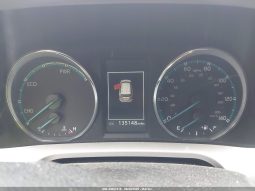 
										Toyota RAV4 full									
