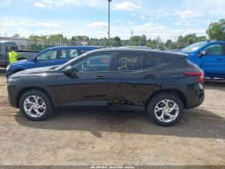 
										2025 Chevrolet Trax full									
