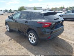 
										2025 Chevrolet Trax full									