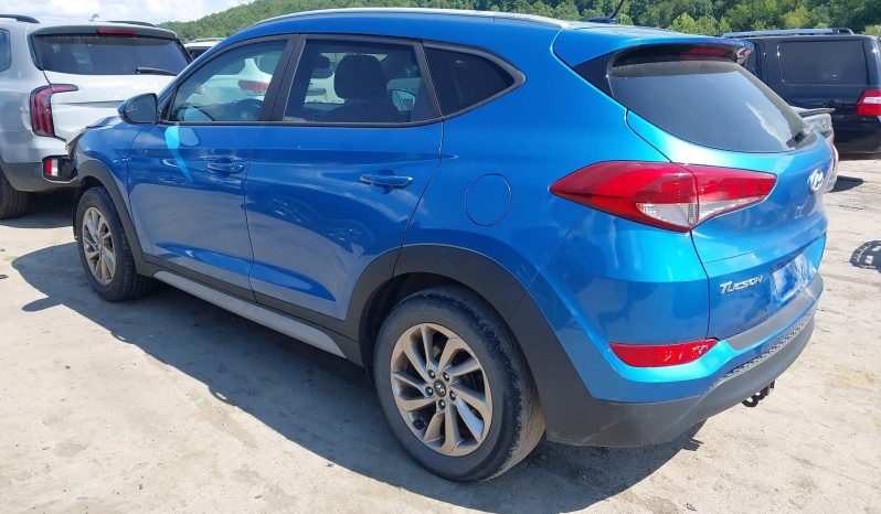 
								Hyundai Tucson full									