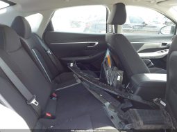 
										2021 Hyundai Sonata full									