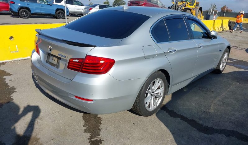 
								BMW 5 Series full									