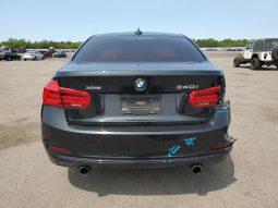 
										BMW 3 Series full									