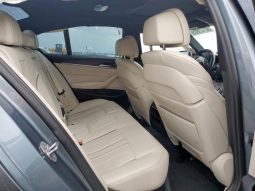 
										2017 BMW 5 Series full									