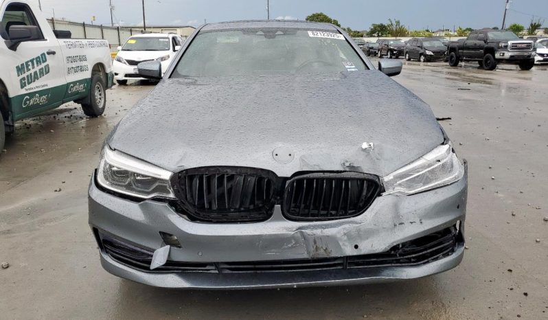 
								2017 BMW 5 Series full									