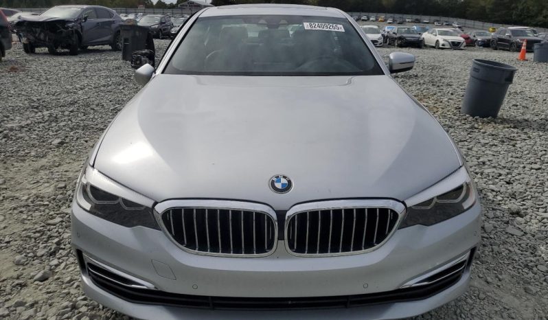 
								BMW 5 Series full									