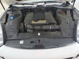 
										Porsche Cayenne full									