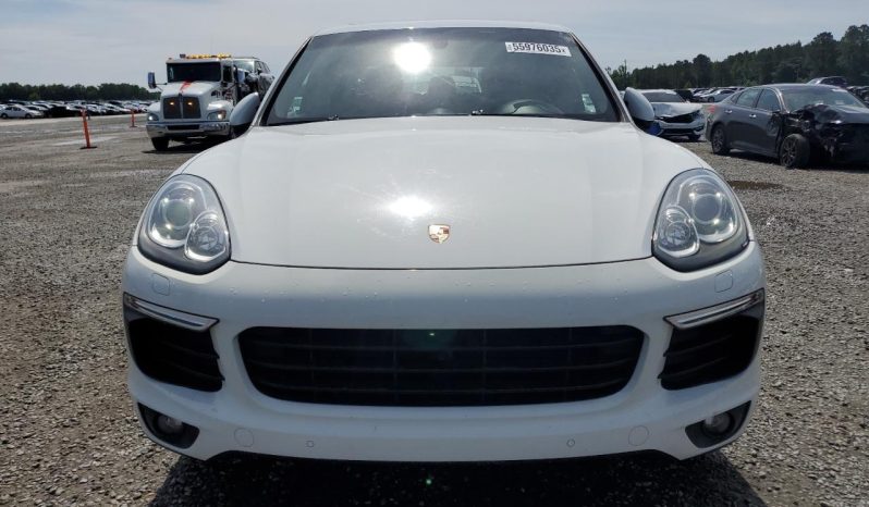 
								Porsche Cayenne full									