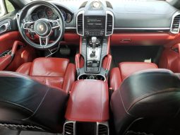 
										Porsche Cayenne full									
