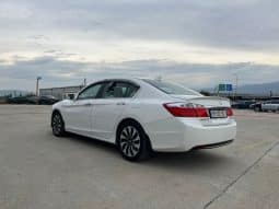 
										HONDA ACCORD HYBRID full									