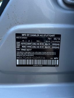 
										Mercedes-Benz GLA full									