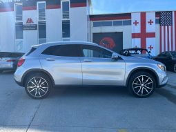
										Mercedes-Benz GLA full									