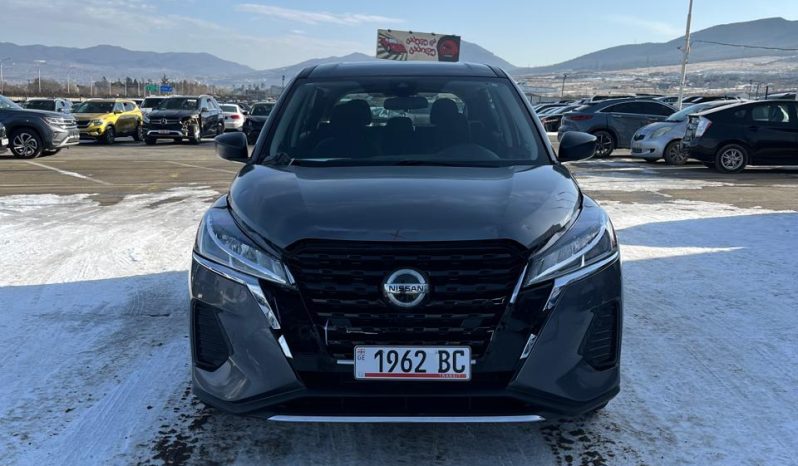 
								Nissan Kicks full									