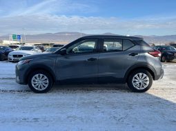 
										Nissan Kicks full									