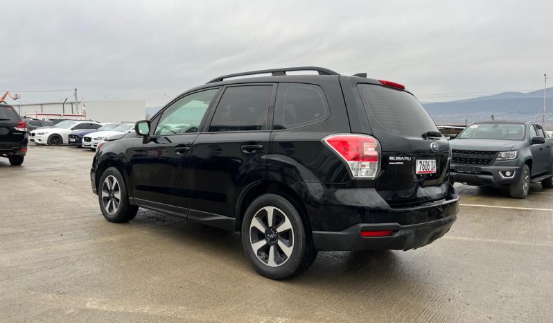 
								Subaru Forester full									