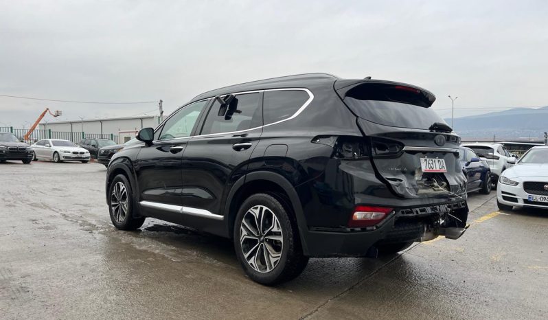 
								Hyundai Santa Fe full									