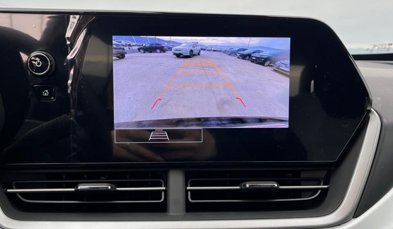 
								2025 Chevrolet Trax full									