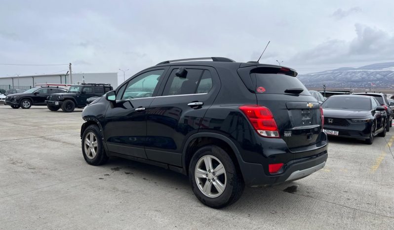 
								Chevrolet Trax full									