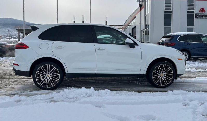
								Porsche Cayenne full									