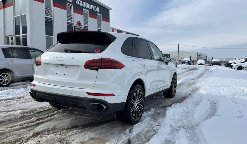 
								Porsche Cayenne full									