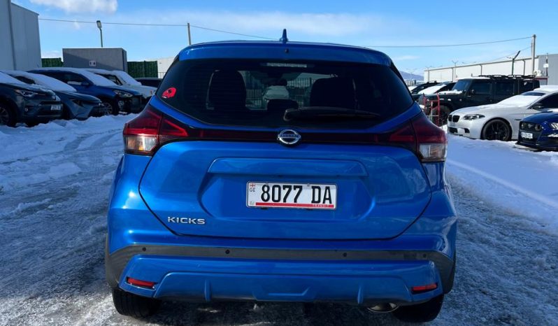 
								2021 Nissan Kicks full									