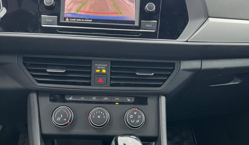 
								2024 Volkswagen Jetta full									