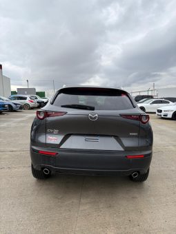 
										MAZDA CX-30 full									