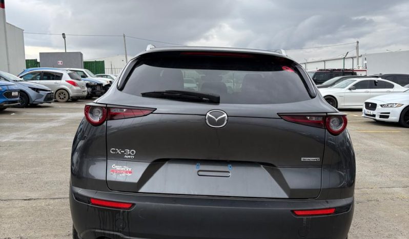 
								MAZDA CX-30 full									