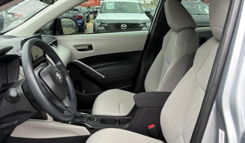 
								2025 Toyota Corolla Cross full									