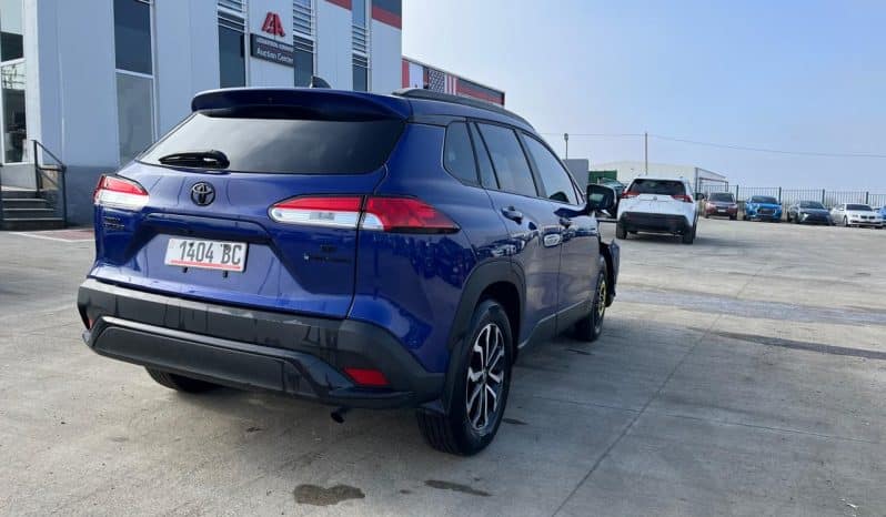 
								Toyota Corolla full									